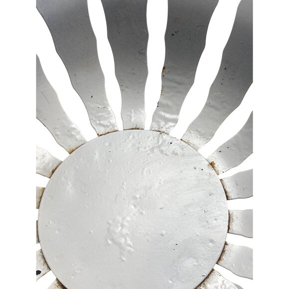 Decorative White Metal Fruit Bowl Urn - Picture 8 of 8